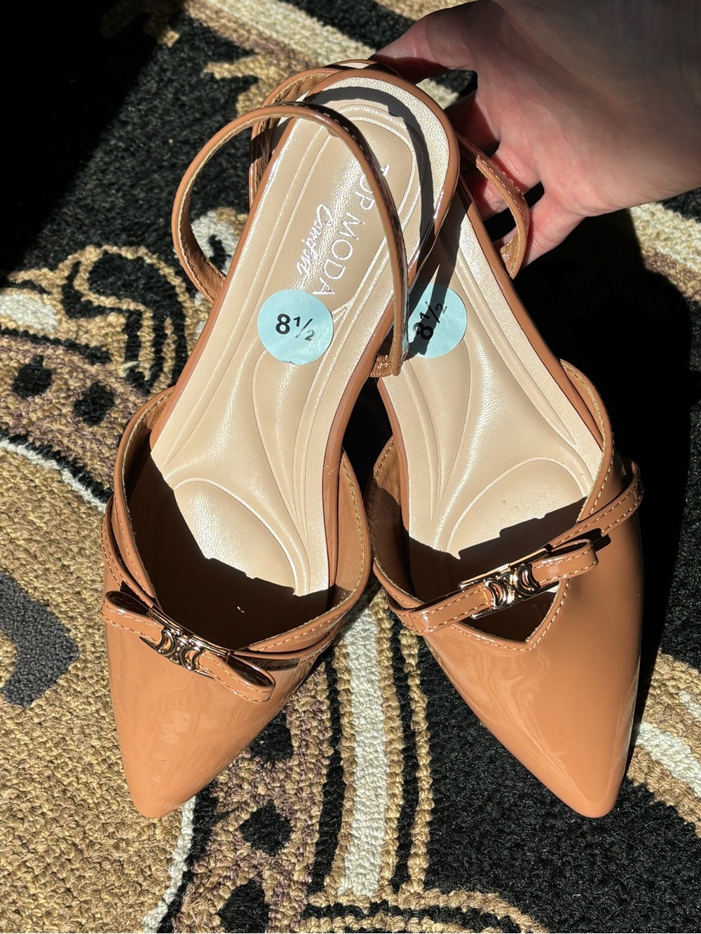 TOP Moda Women's Camel Patent Pointed-Toe Slingback Flats